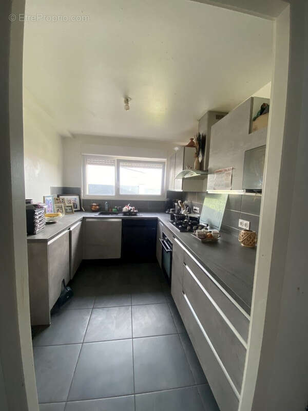 AUDINCOURT- Maison récente 95 m2 avec 4 chambres, garage et jardin - photo 4
