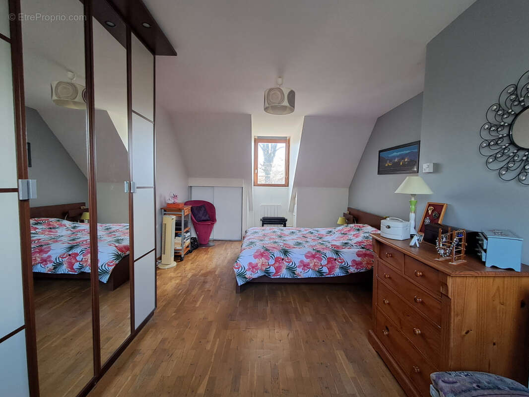 Maison à MONTFORT-L'AMAURY