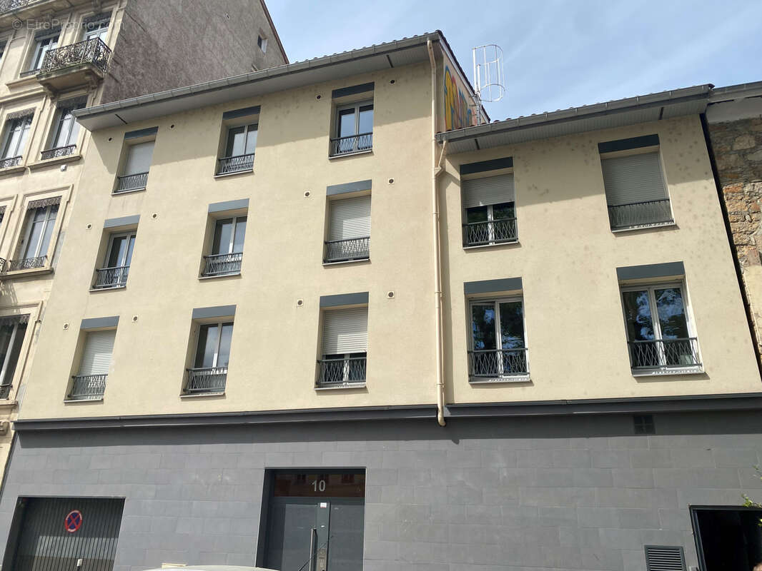 Appartement à LYON-9E