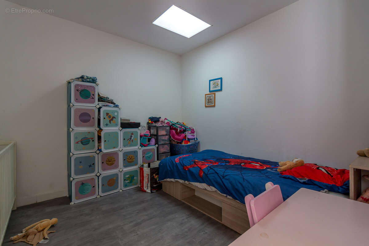 Maison de plain-pied 6 chambres - photo 9