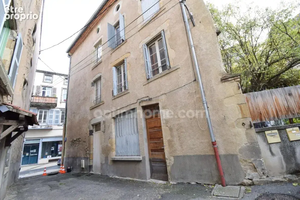 Maison à BILLOM