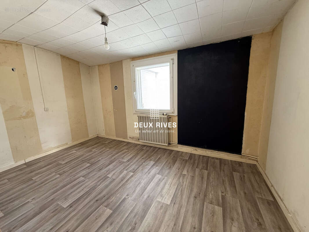 Maison à BOUGUENAIS