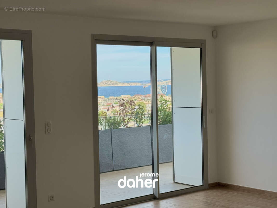 Appartement à MARSEILLE-8E