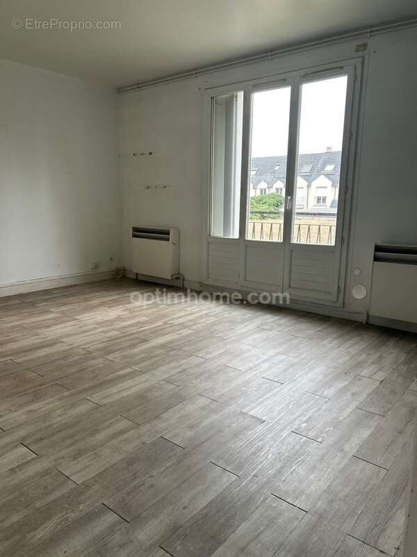 Appartement à SAINT-MAUR-DES-FOSSES