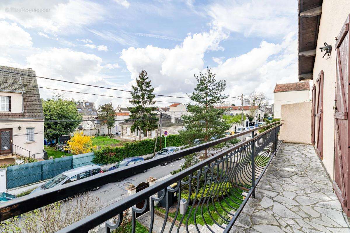 Maison à PIERREFITTE-SUR-SEINE