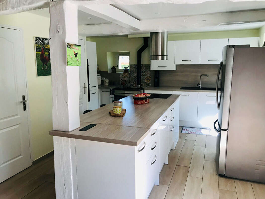 Maison à DAMPIERRE-SUR-AVRE