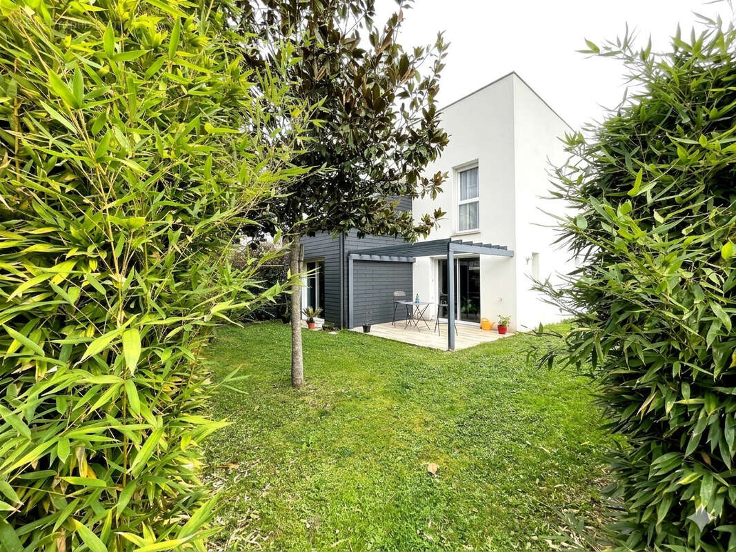 Maison à IDRON