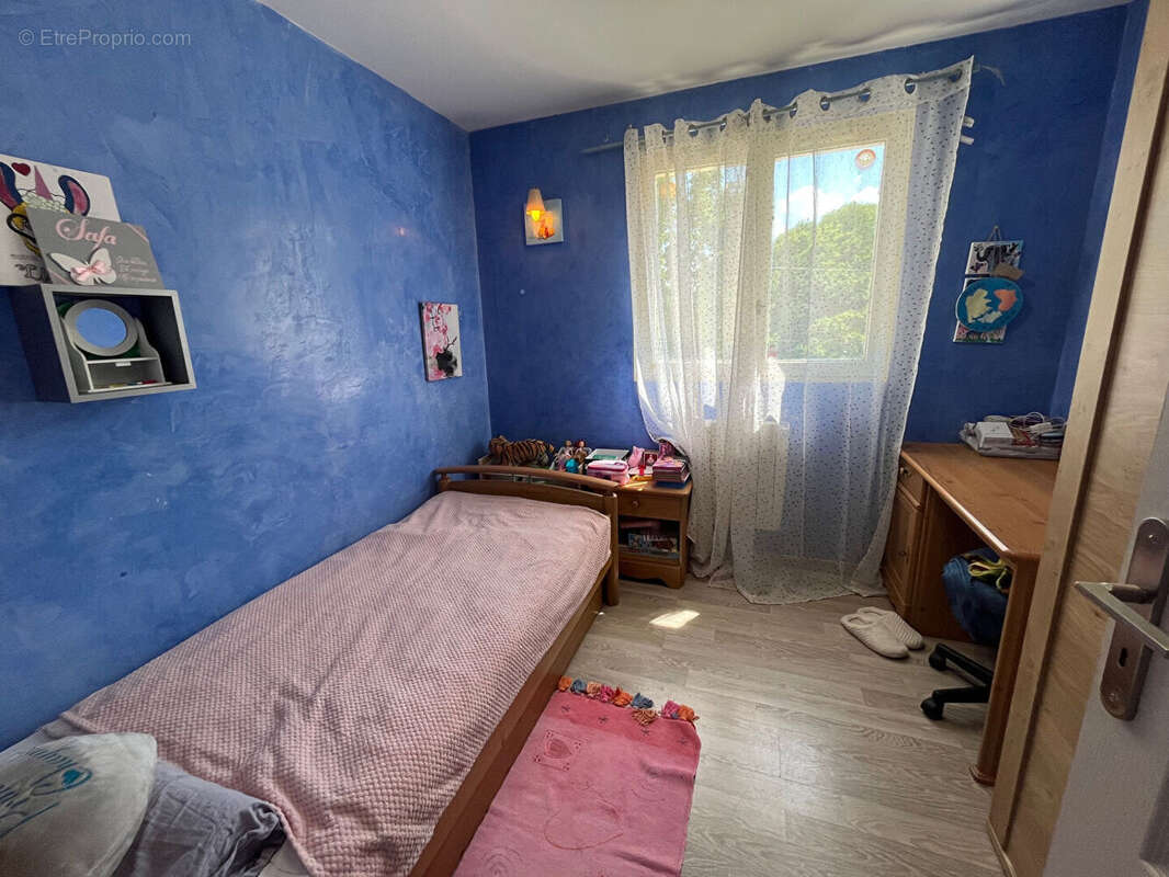 Maison à FOLLAINVILLE-DENNEMONT