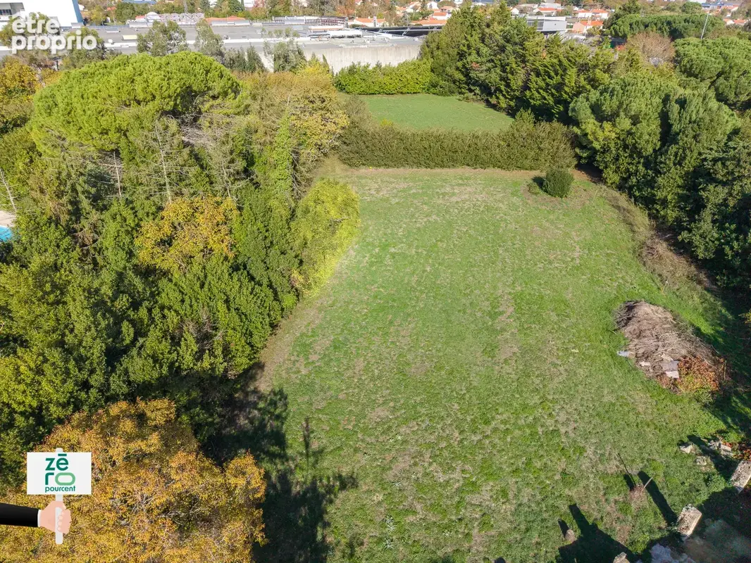 Terrain à bâtir de 1 435 m2 - photo 2