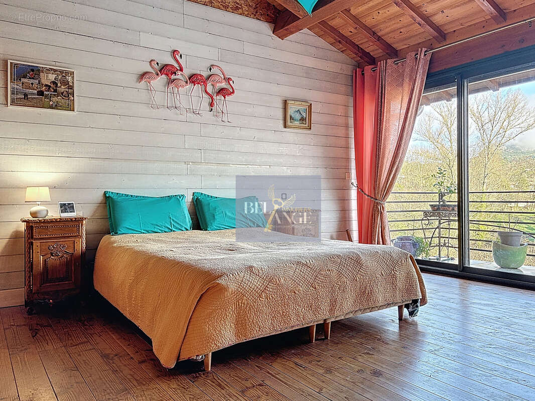 Maison à SAINT-AMBROIX