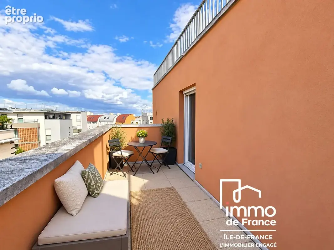 Bobigny superbe duplex 4 PIÈCES 80,80 M² - 3 CHAMBRES - 2 TERRASSES - photo 2