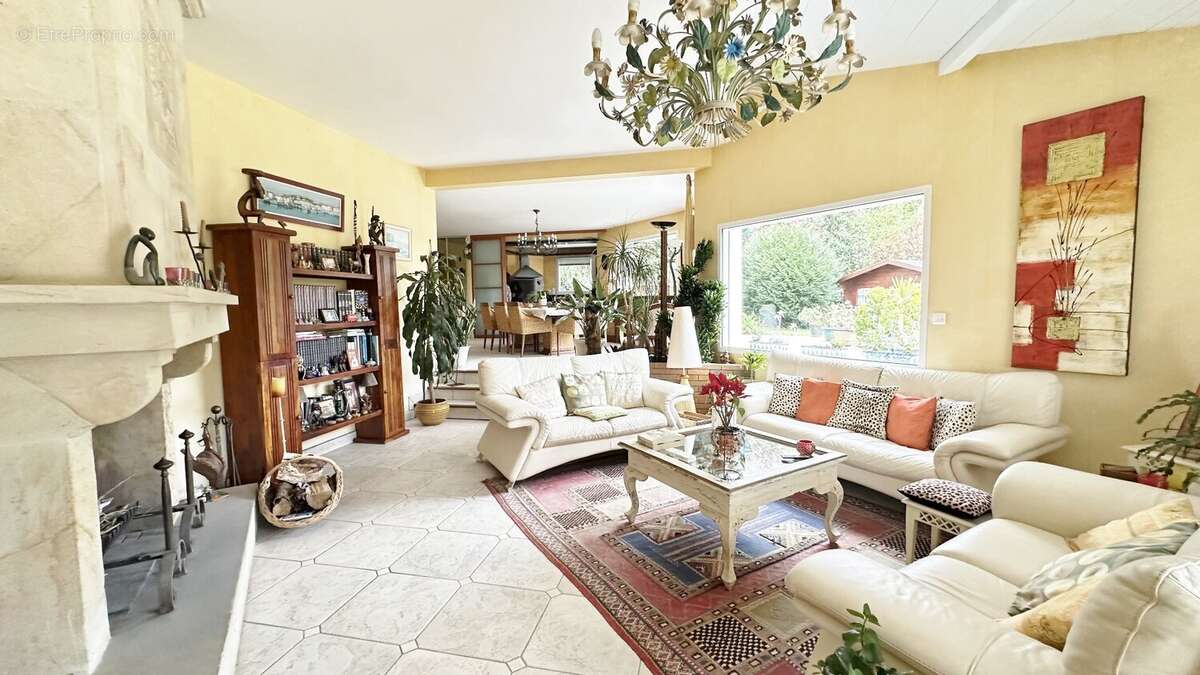 Maison à ARCANGUES