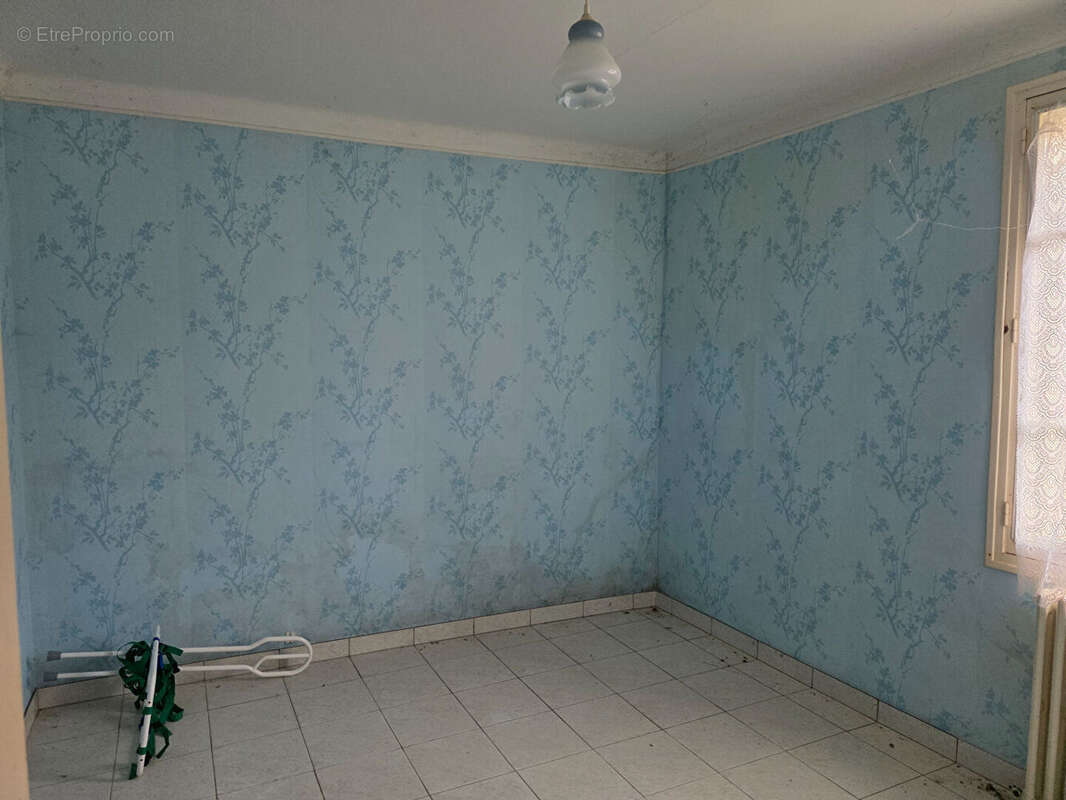 Maison à TOURNON-SAINT-PIERRE