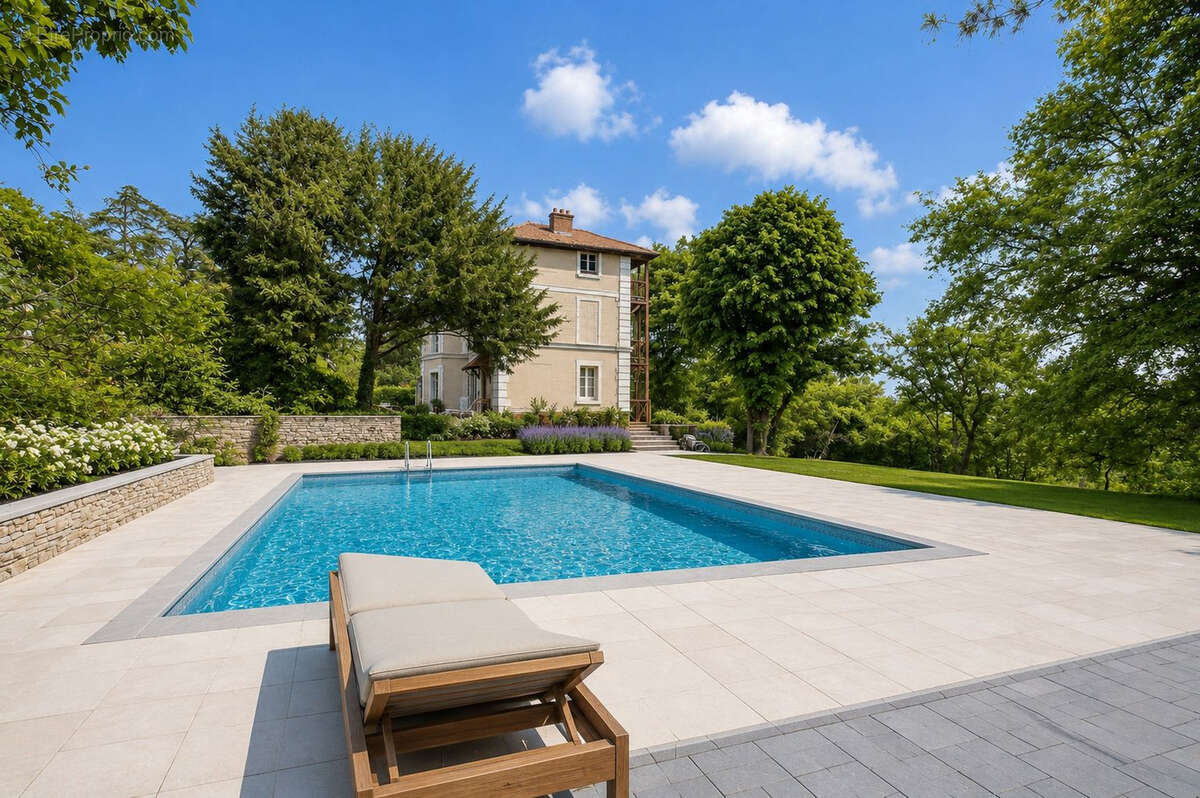 Maison à JOUY-EN-JOSAS