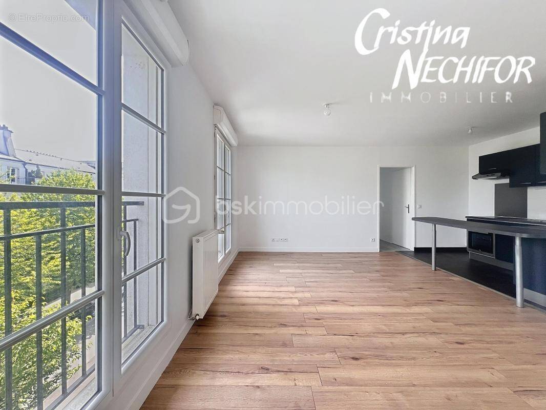Appartement à SERRIS