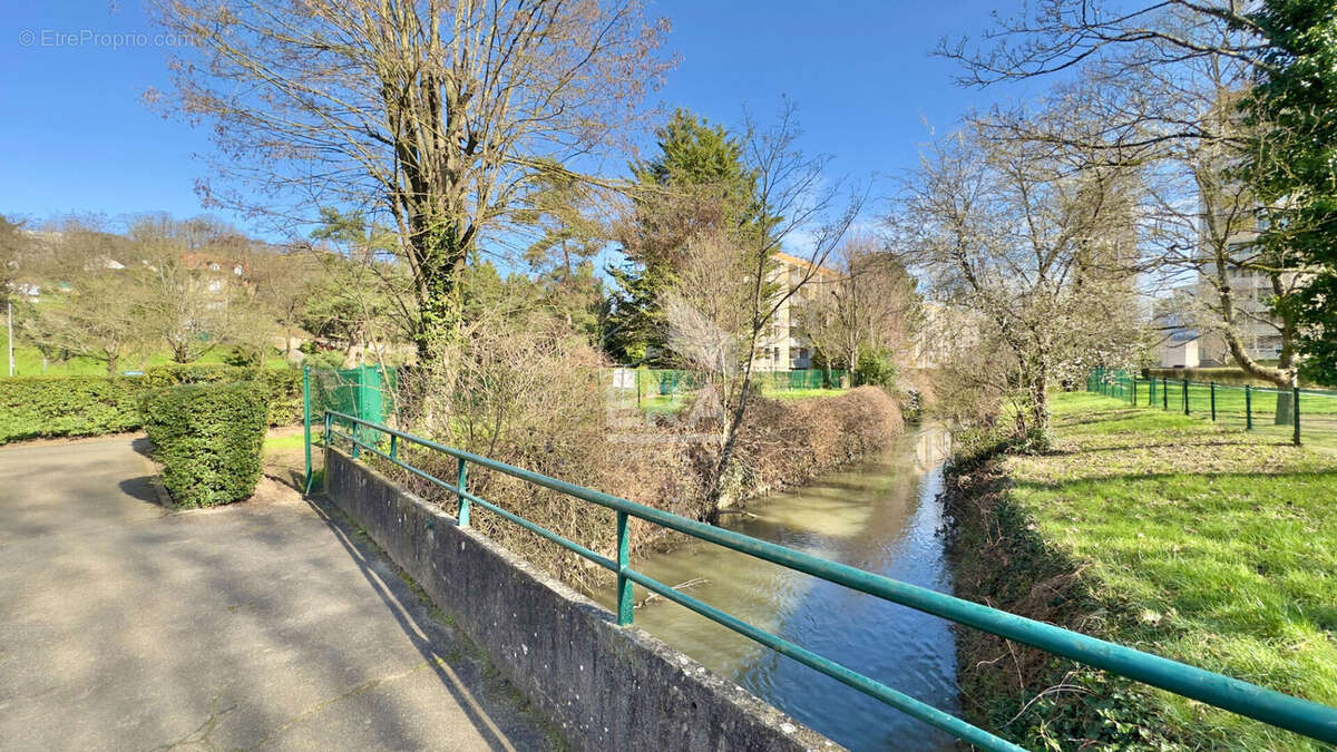 Appartement à ATHIS-MONS
