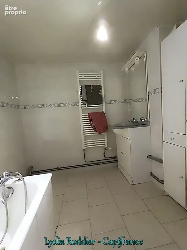 Maison 143 m2- DPE C - 4 chambres – terrain 370 m2 clôturé – PUY GUILLAUME (63290) - photo 14