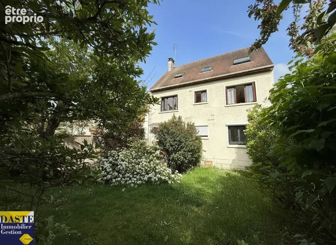 Photo Maison à Pontault-Combault au prix de 421 000€