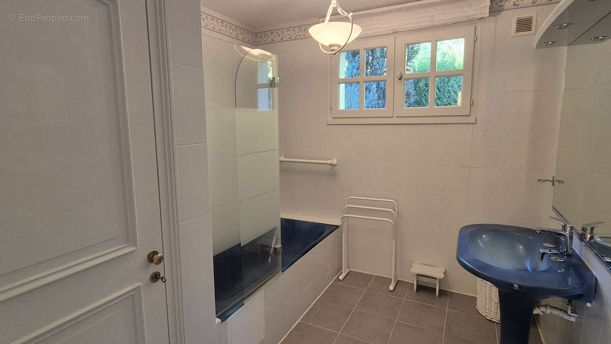 Maison à GIOU-DE-MAMOU