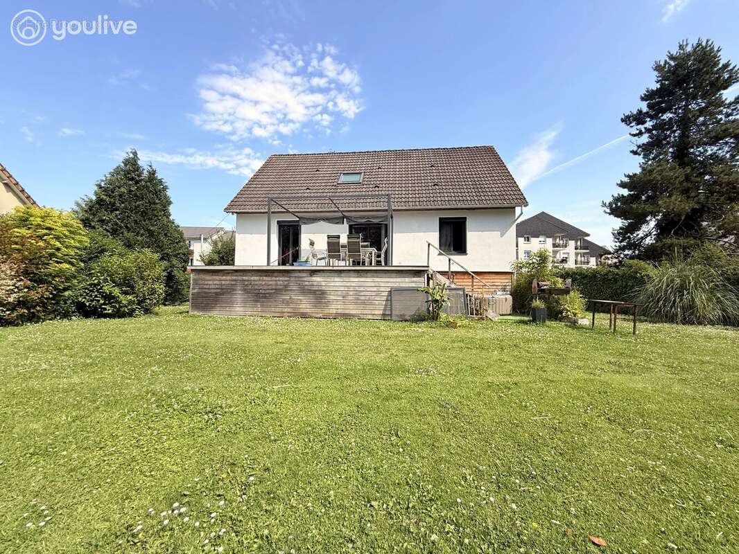 Maison à CANY-BARVILLE