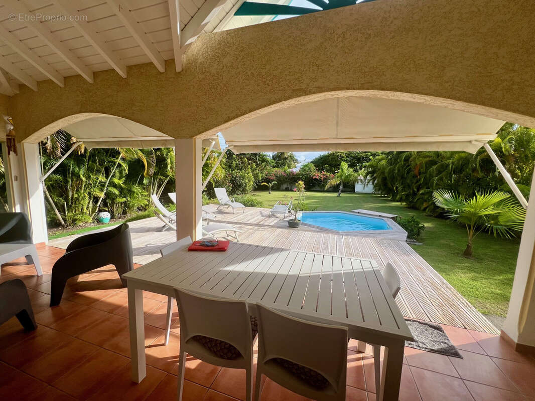 Maison à SAINT-FRANCOIS