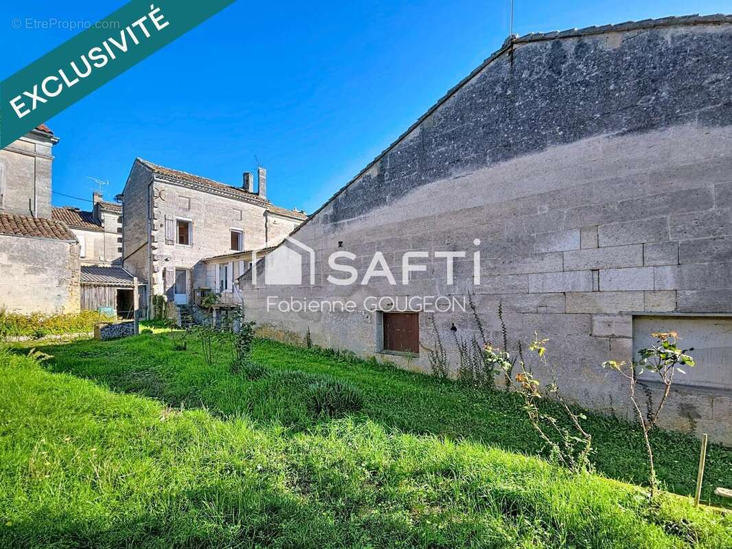 Photo 7 - Maison à SERS