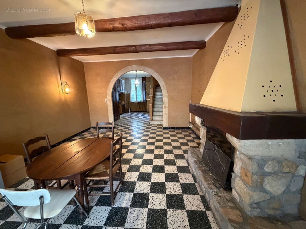 Maison à PIOLENC