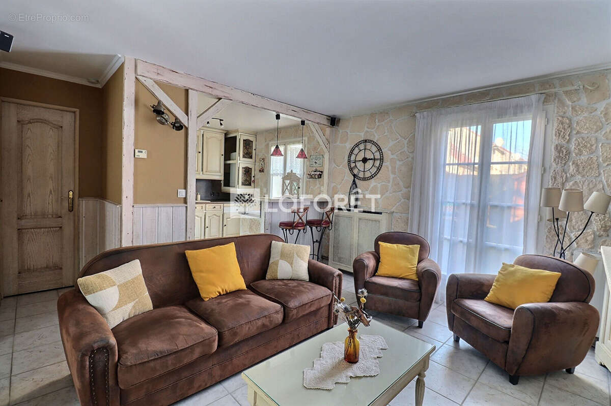 Maison à VITRY-SUR-SEINE