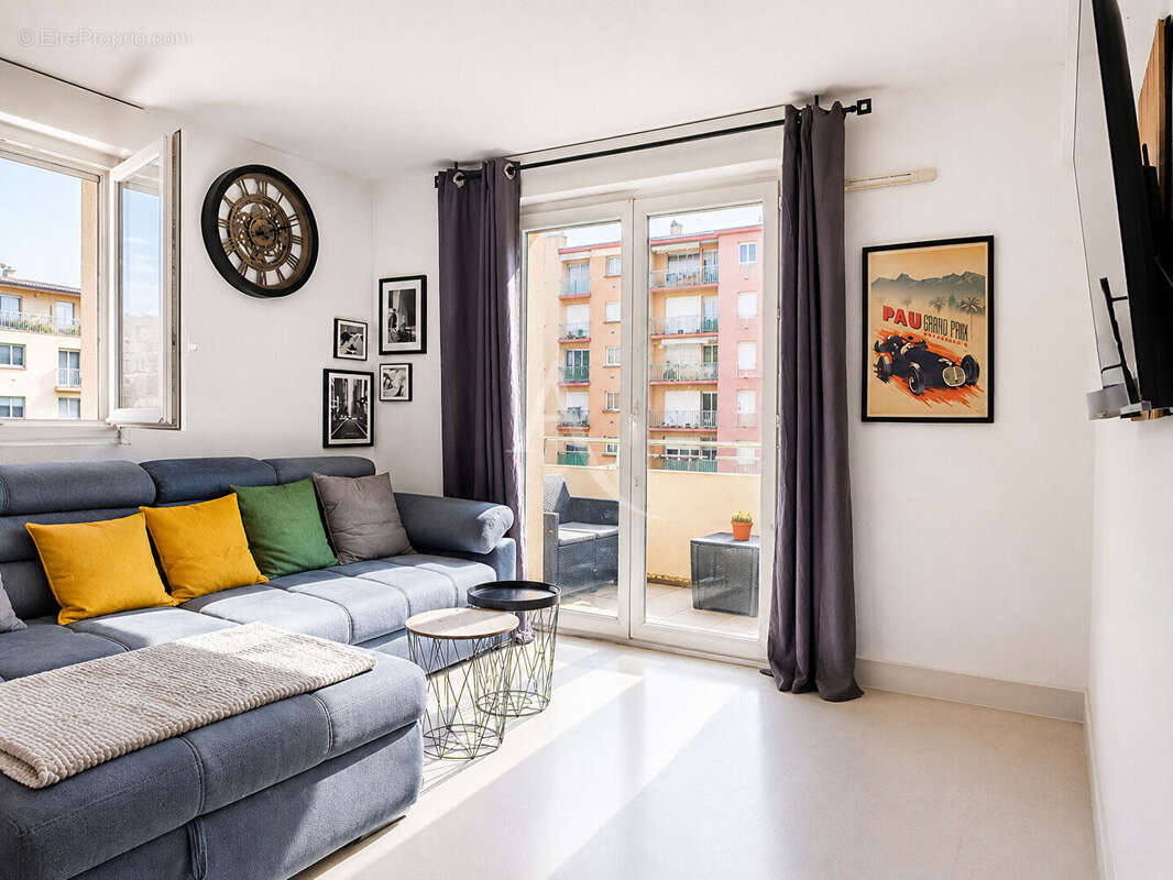 Billère - Appartement T3 avec balcon, ascenseur et double stationnement - photo 2