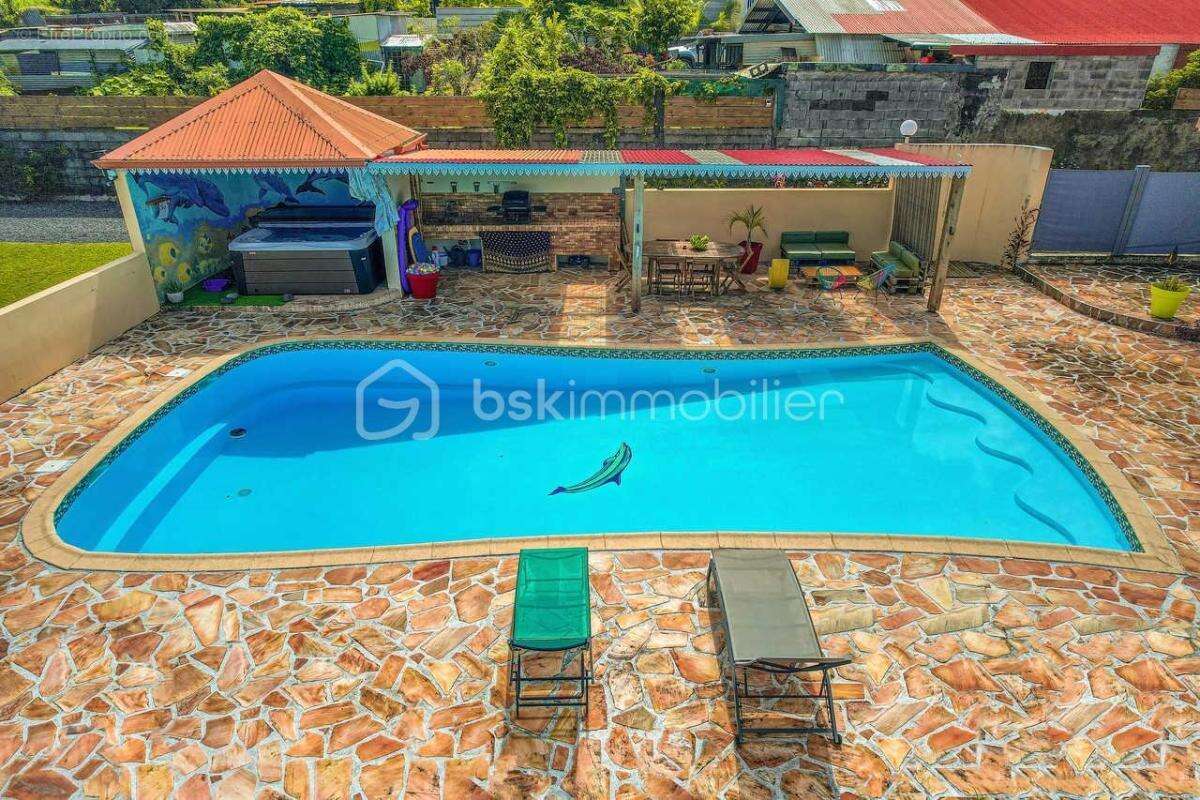 Maison à SAINT-JOSEPH