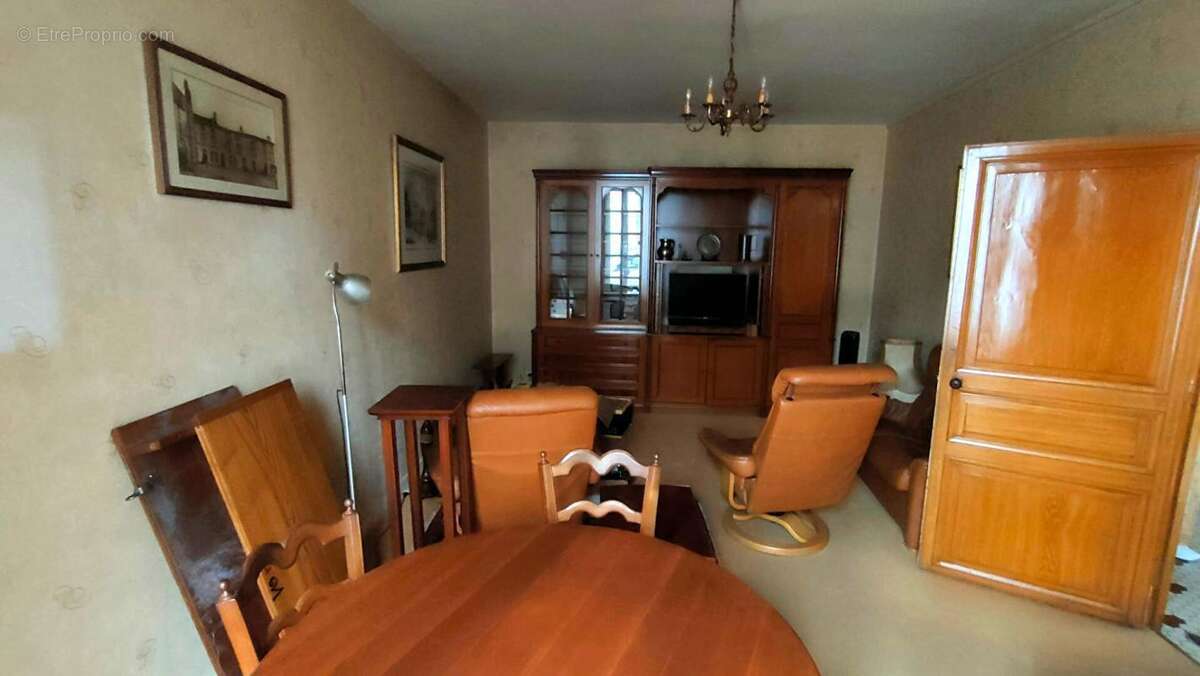 Maison à SAINT-MALO-DU-BOIS