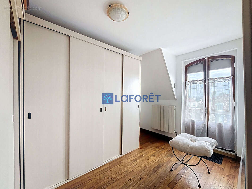 Maison à SAVIGNY-SUR-ORGE