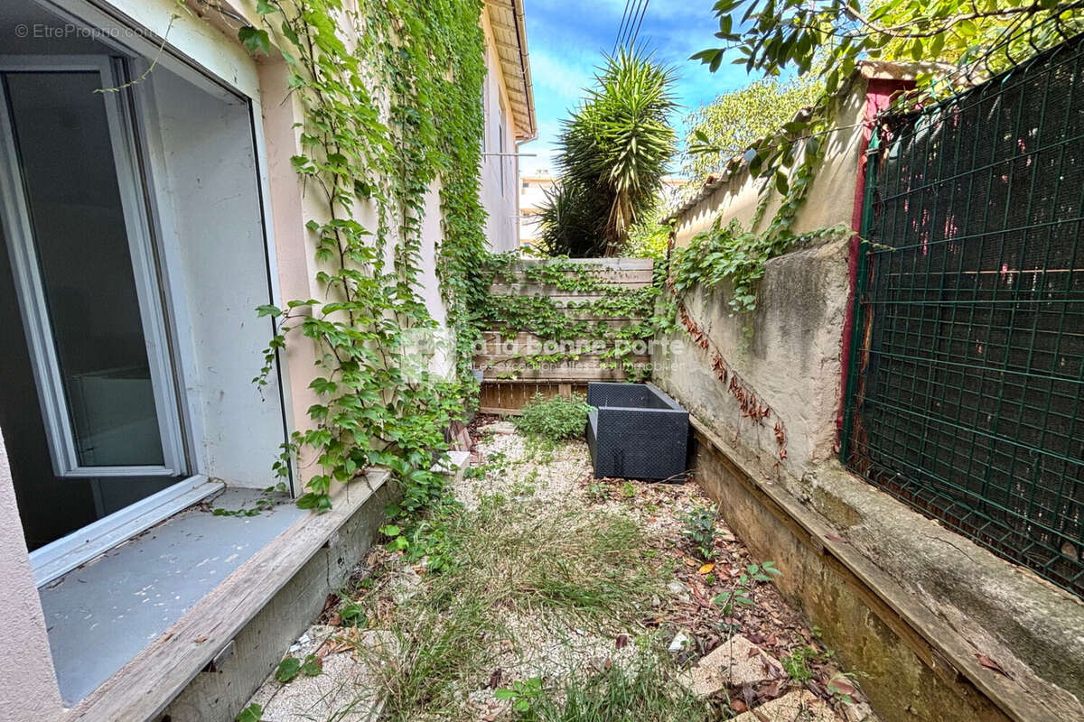 Appartement 25 m² à Toulon  - photo 5