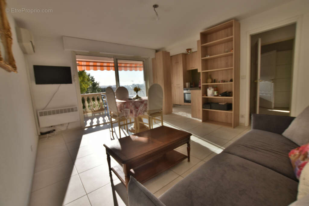 Appartement à FREJUS