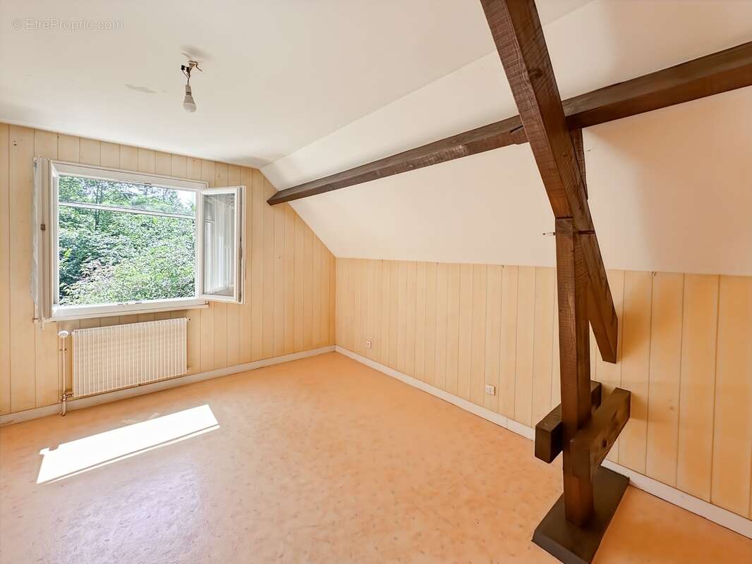 SOUPPES SUR LOING maison P5 de 126 m² sur sous-sol total - Terrain de 1096 m² - photo 12