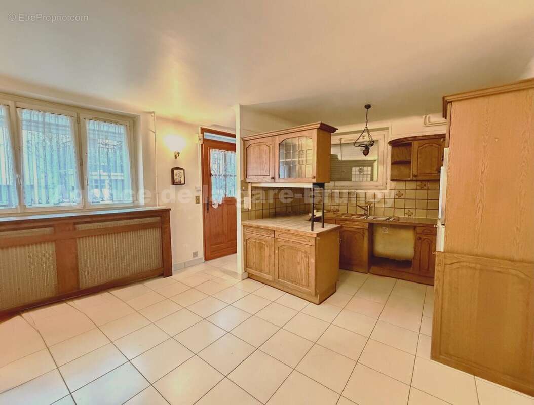 Cuisine - Maison à BRUNOY