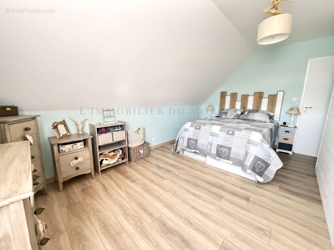 Maison contemporaine de 2020 au coeur du bourg de Sarzeau ! - photo 7