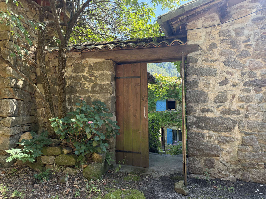 Maison à LENTILLERES