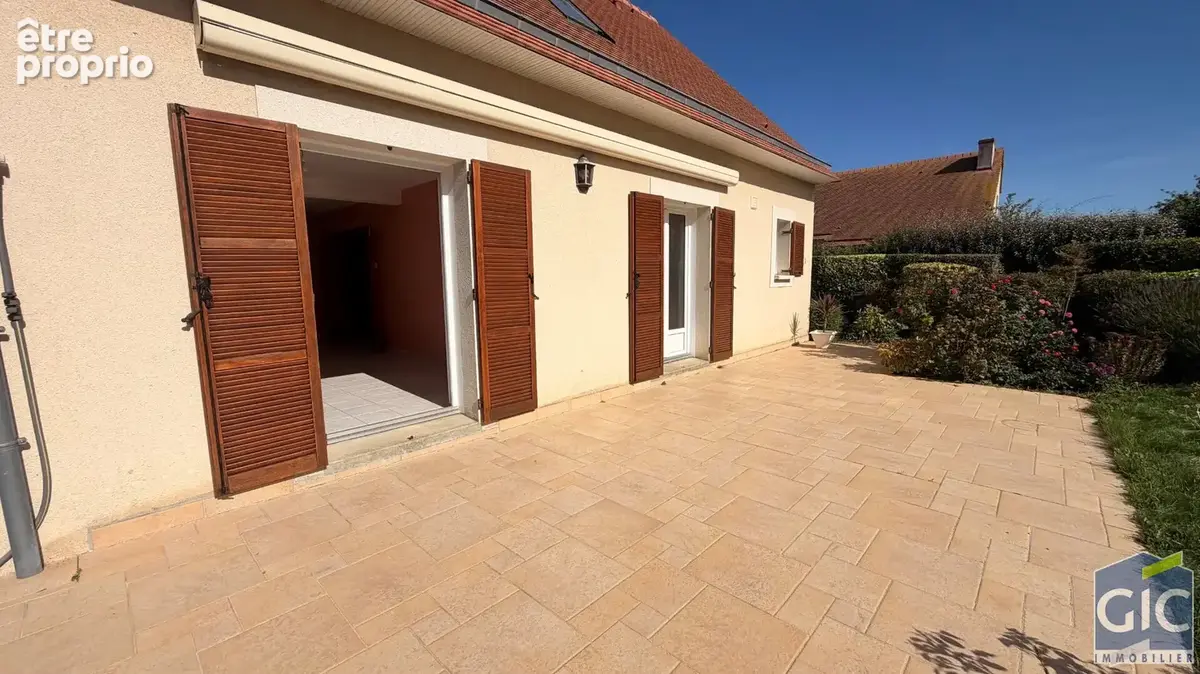 Photo Maison à Authie au prix de 389 000€