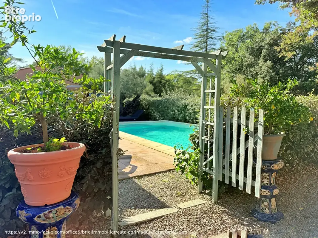 Tourtour, à vendre, maison de plain pied avec maison d'hôte attenante - photo 14
