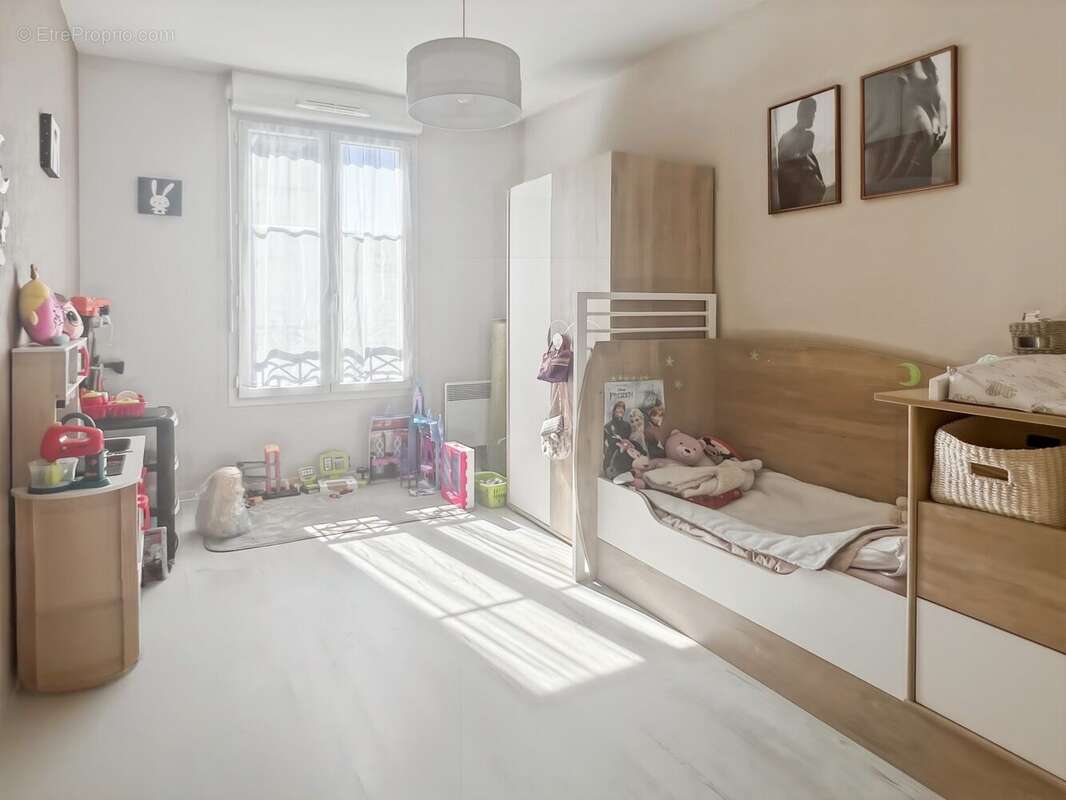 Appartement à MONTLHERY