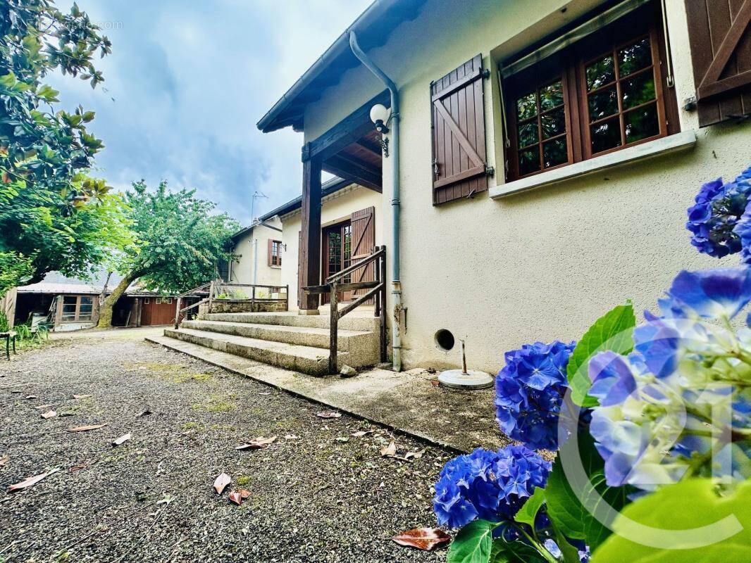 Maison à LA PORCHERIE