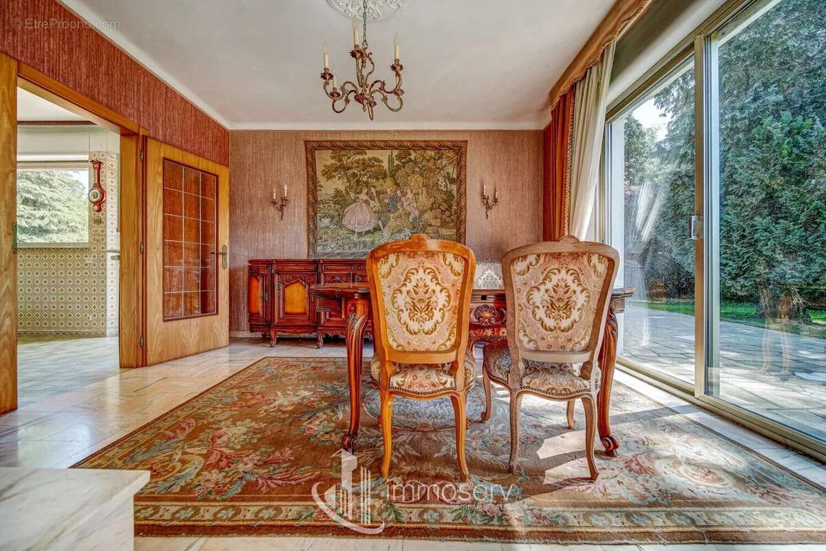 Maison 150 m² à Neufchef  - photo 6