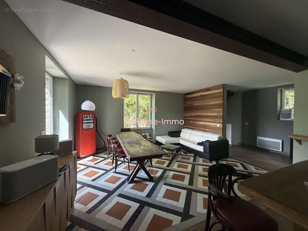 Maison à SAINT-PLANTAIRE