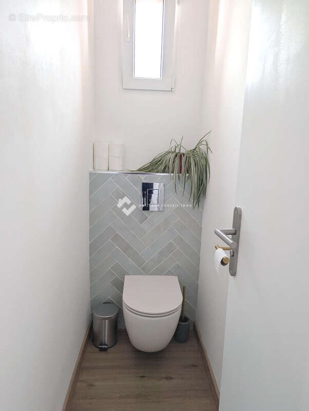 Appartement 89 m² à Ville-La-Grand  - photo 7