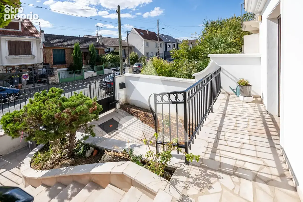 Ormesson Sur Marne, Belle maison familiale 8 pièces de 170 m2 - photo 18