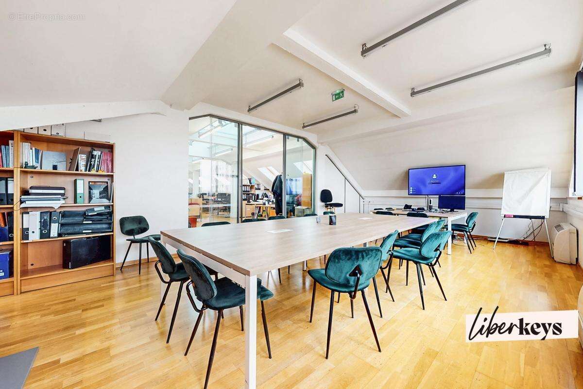 Commerce à VILLEURBANNE