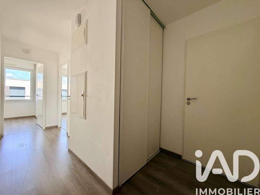 Photo 7 - Appartement à BEZANNES