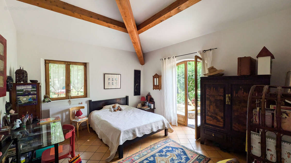 Maison à SIGNES