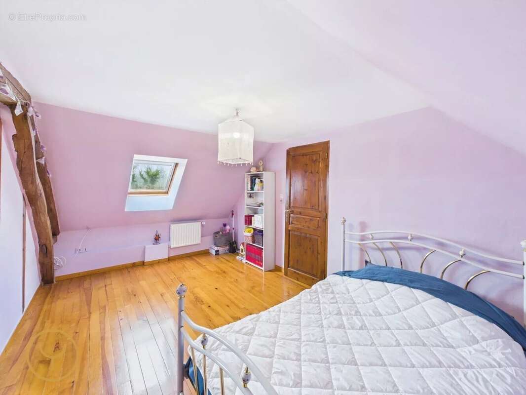 Maison à MARIGNY-LE-CHATEL